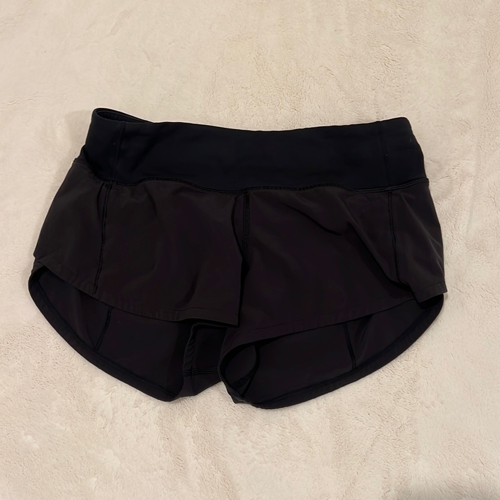 lululemon speed up shorts 2.5